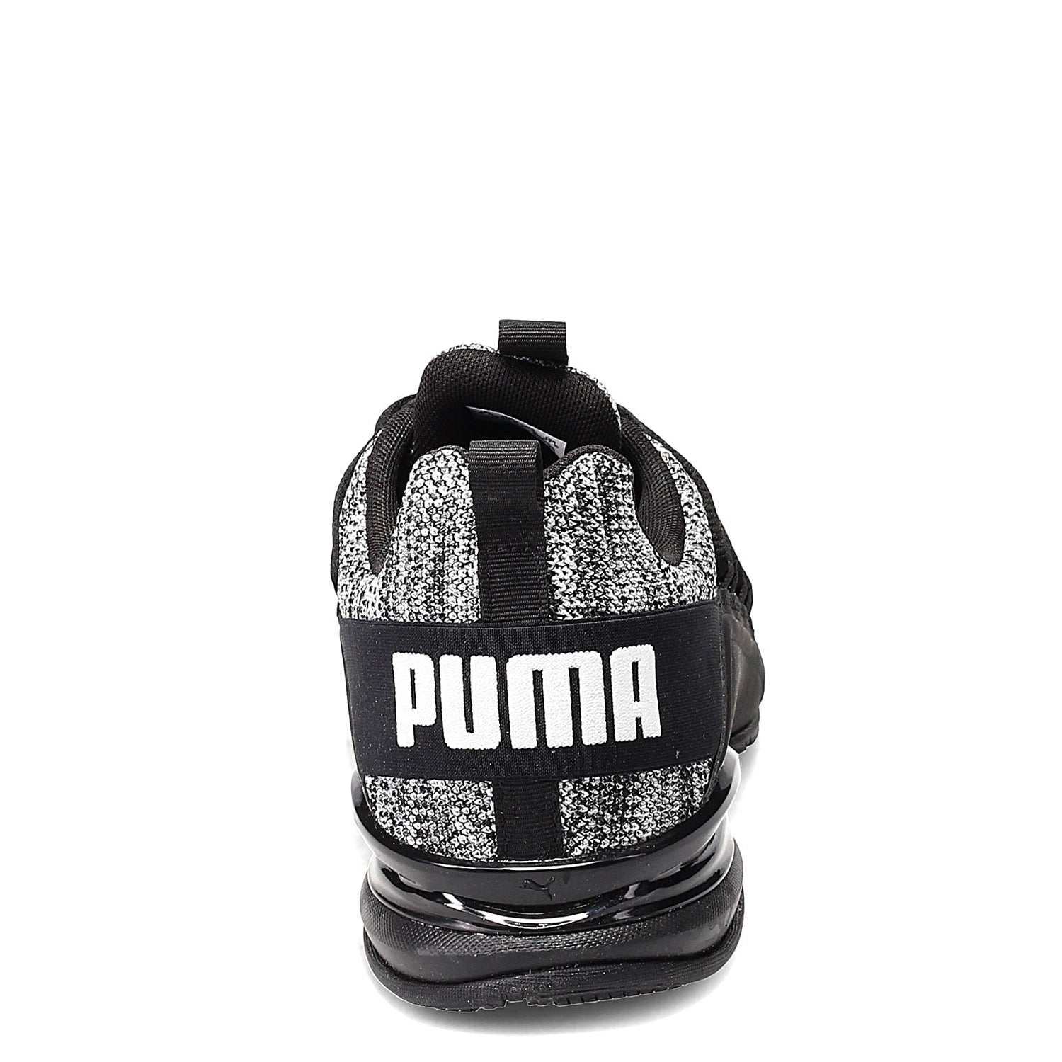 Peltz Shoes  Men's Puma Axelion Training Shoe