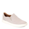 Peltz Shoes  Men's Clarks Un Costa Step Slip-On