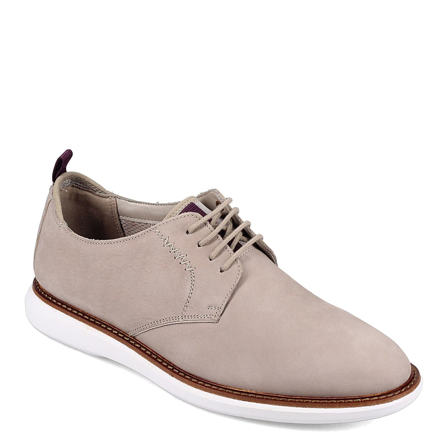 Peltz Shoes  Men's Clarks Brantin Low Plain Oxford