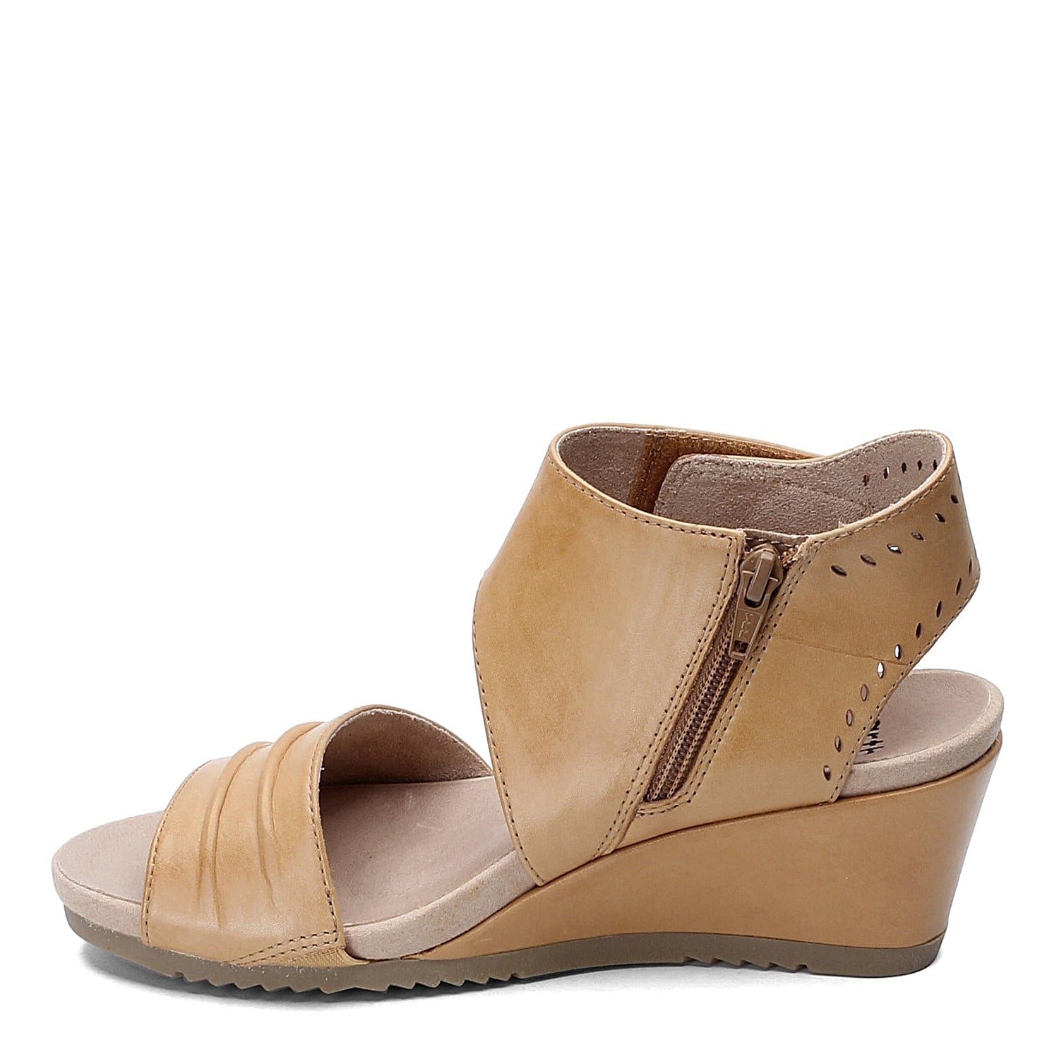 Peltz Shoes  Women's Earth Attalea Barbados Sandal