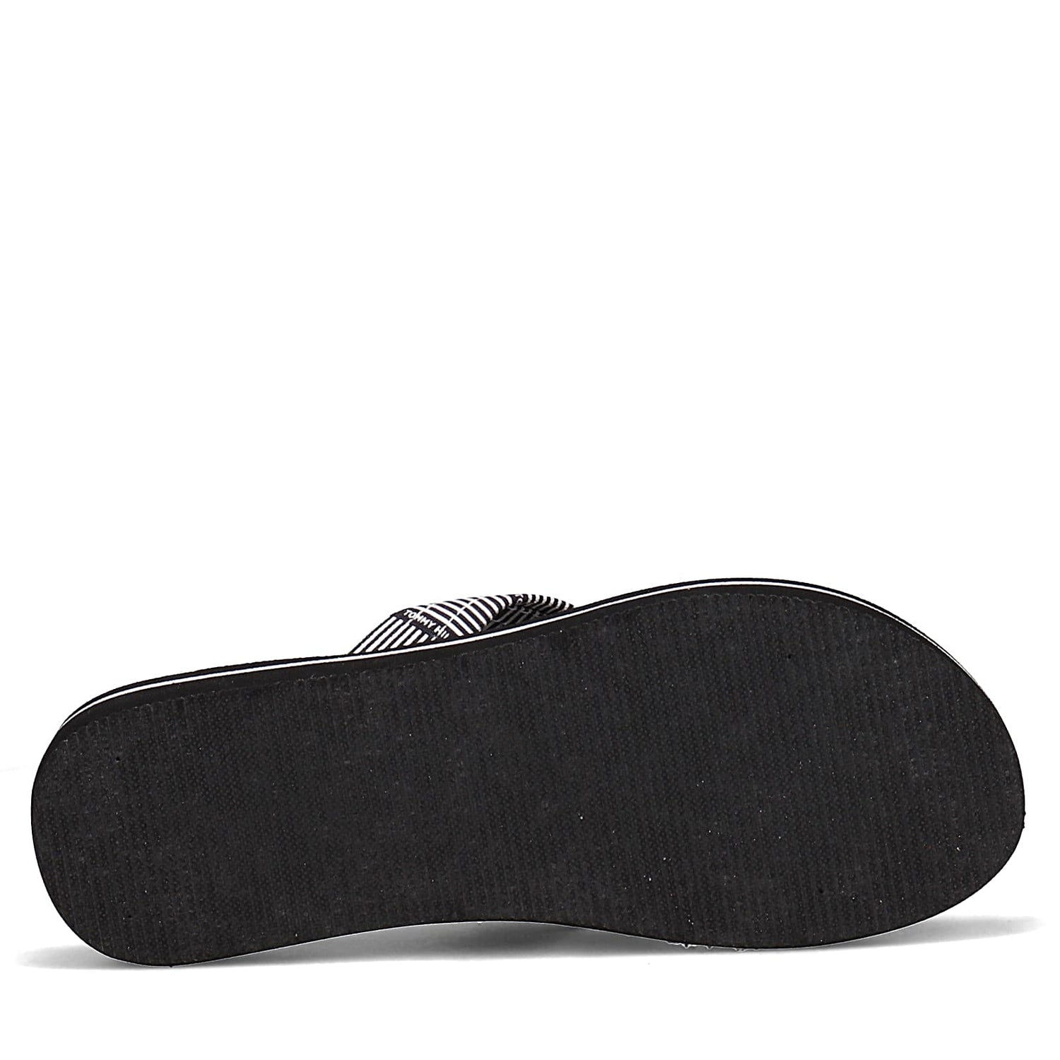 Peltz Shoes  Women's Tommy Hilfiger Caprise Sandal