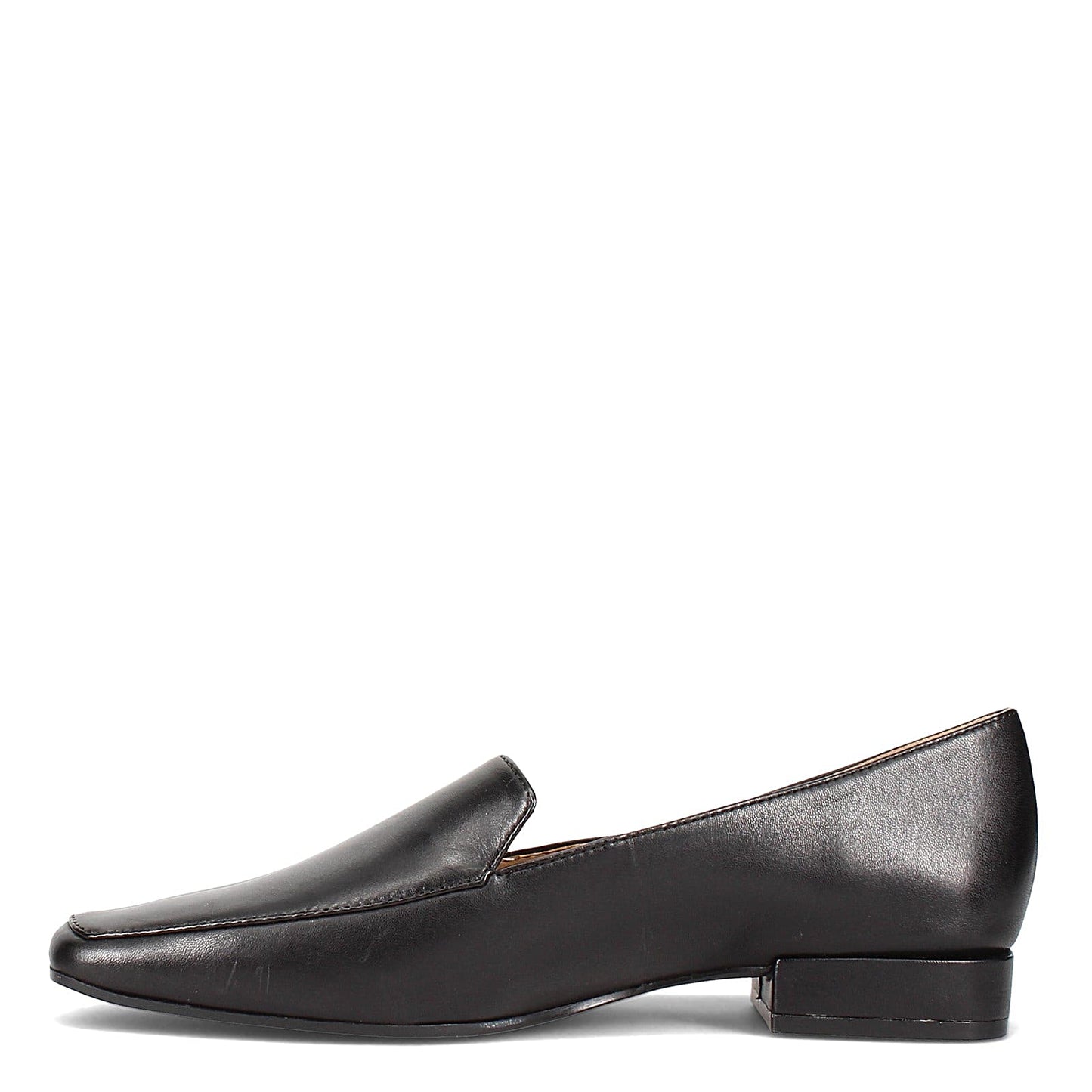 Peltz Shoes  Women's Naturalizer Clea Loafer