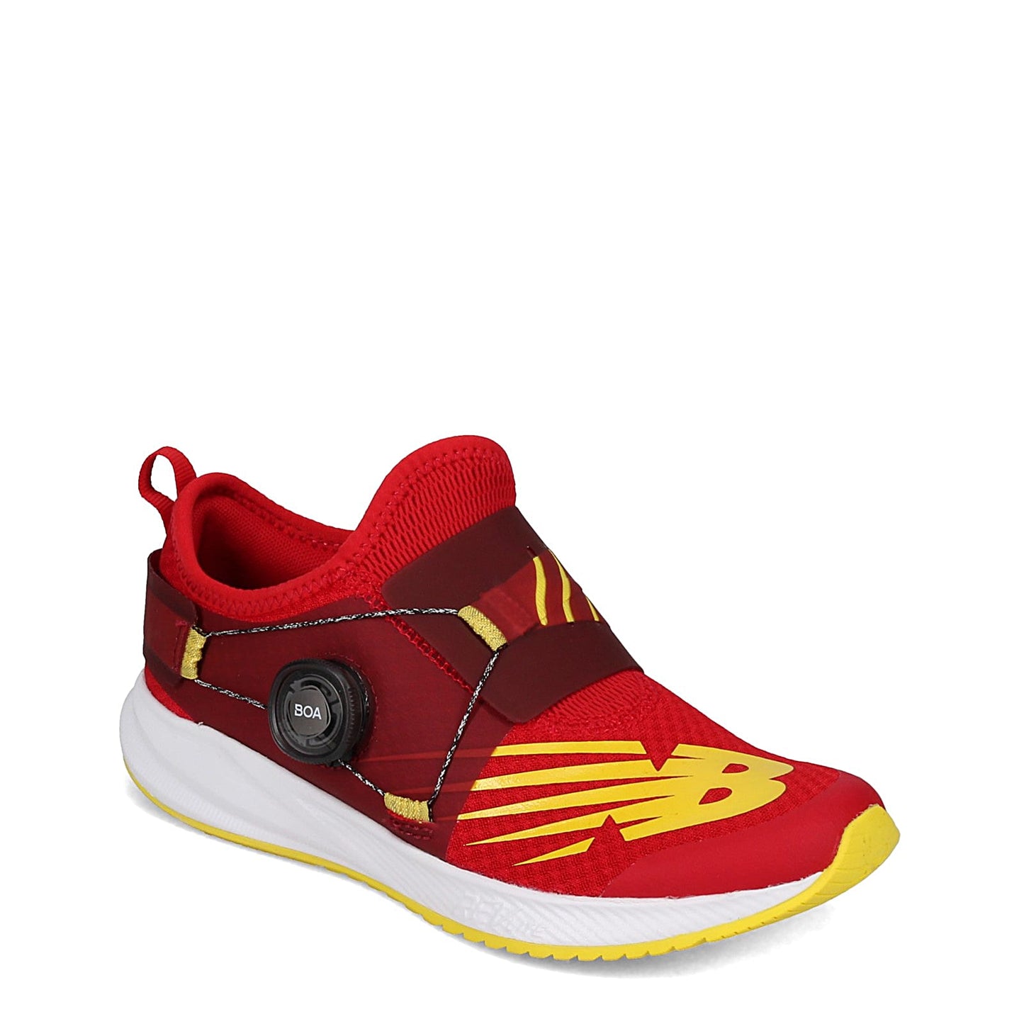Peltz Shoes  Boy's New Balance Fuel Core Reveal v2 Sneaker - Big Kid