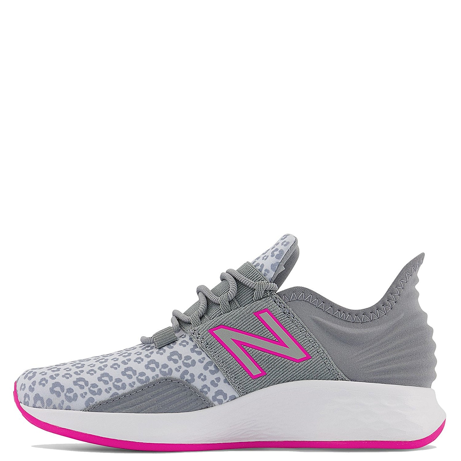 Peltz Shoes  Girl's New Balance Fresh Foam Roav Running Shoe - Little Kid