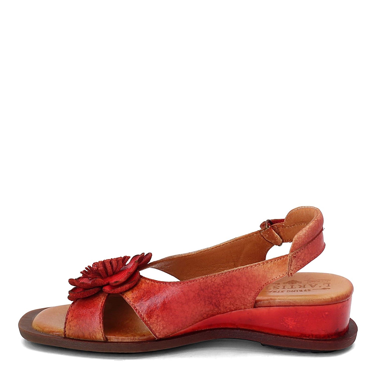 Peltz Shoes  Women's L'Artiste by Spring Step Susie Sandal