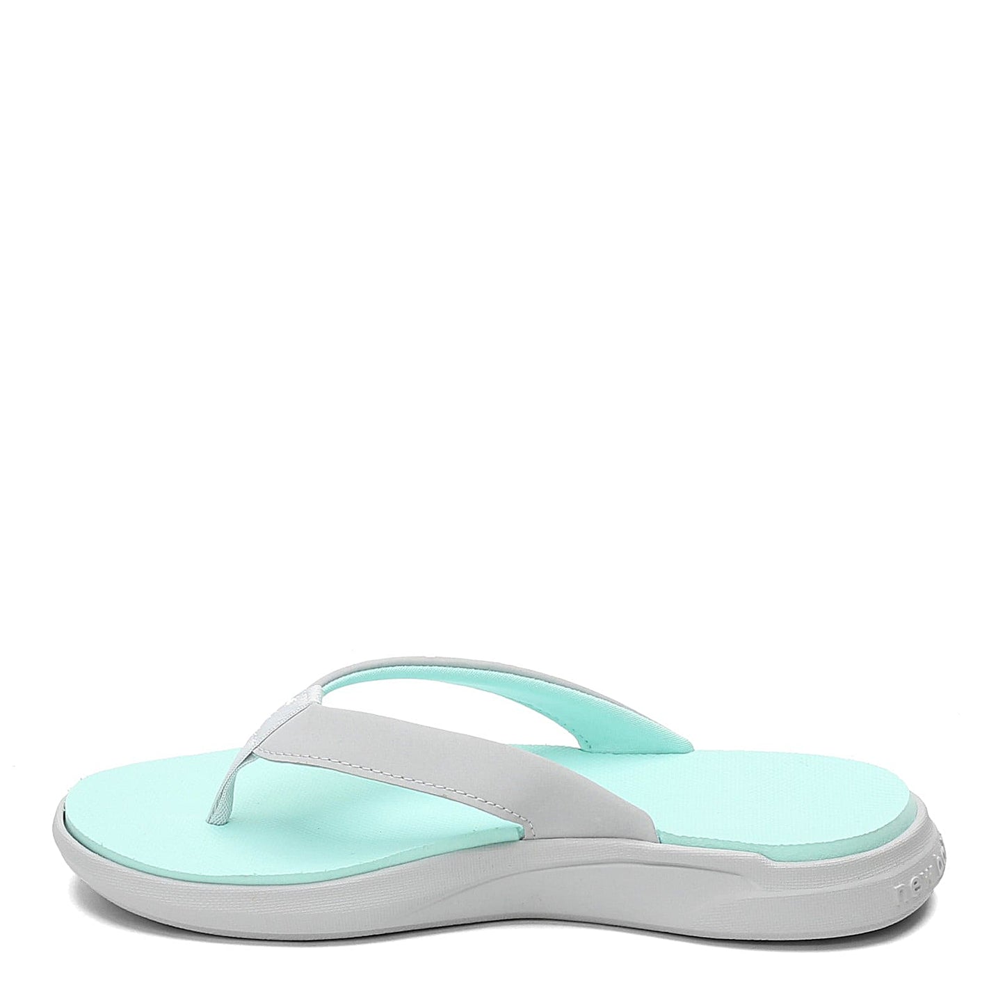Peltz Shoes  Women's New Balance 340 Thong Sandals